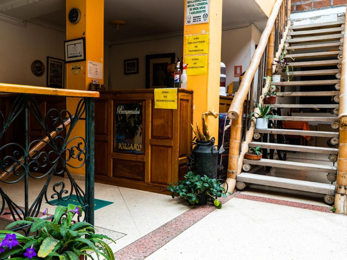 Hotel Poblanco By Rotamundos Fredonia ภายนอก รูปภาพ